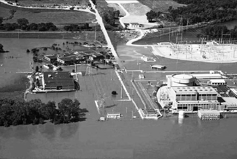 The Fort Calhoun Nuclear Generation Station, north of Omaha, Nebraska, during heavy flooding on the Missouri River in June 2011 …