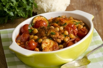 Slow-Cooker-Moroccan-Chicken-with-Chickpeas